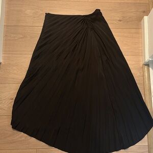 Worthington Black Midi Skirt